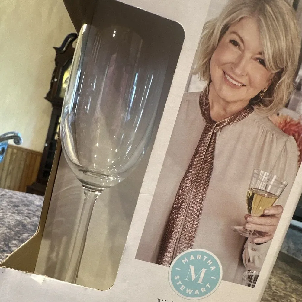 Martha Stewart Vivica Champagne Flutes Set of 4 Glasses 7.3 oz New in Box
